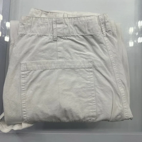 White fox - Picture 2 of 12